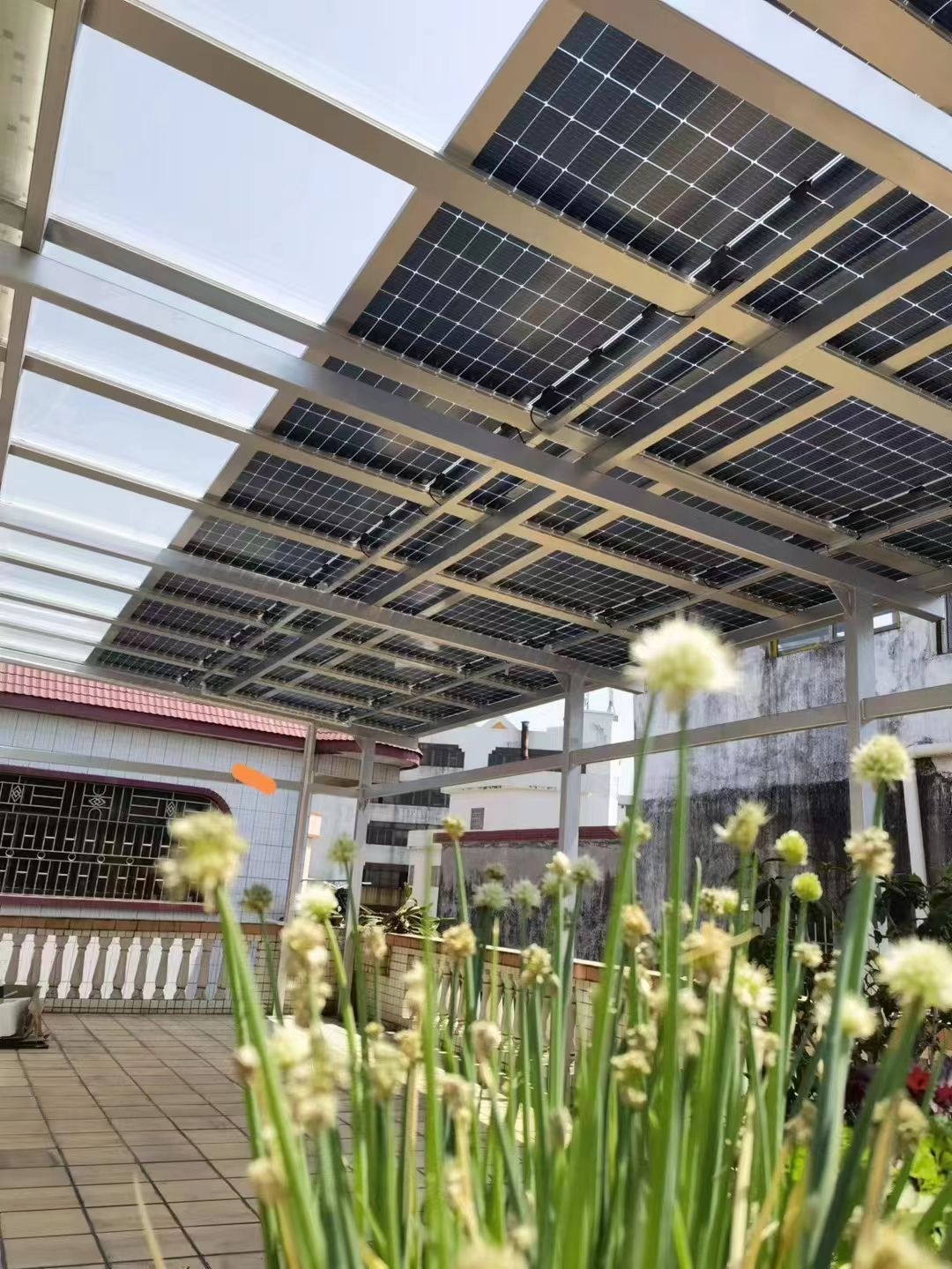泸州别墅家用屋顶太阳能发电系统安装